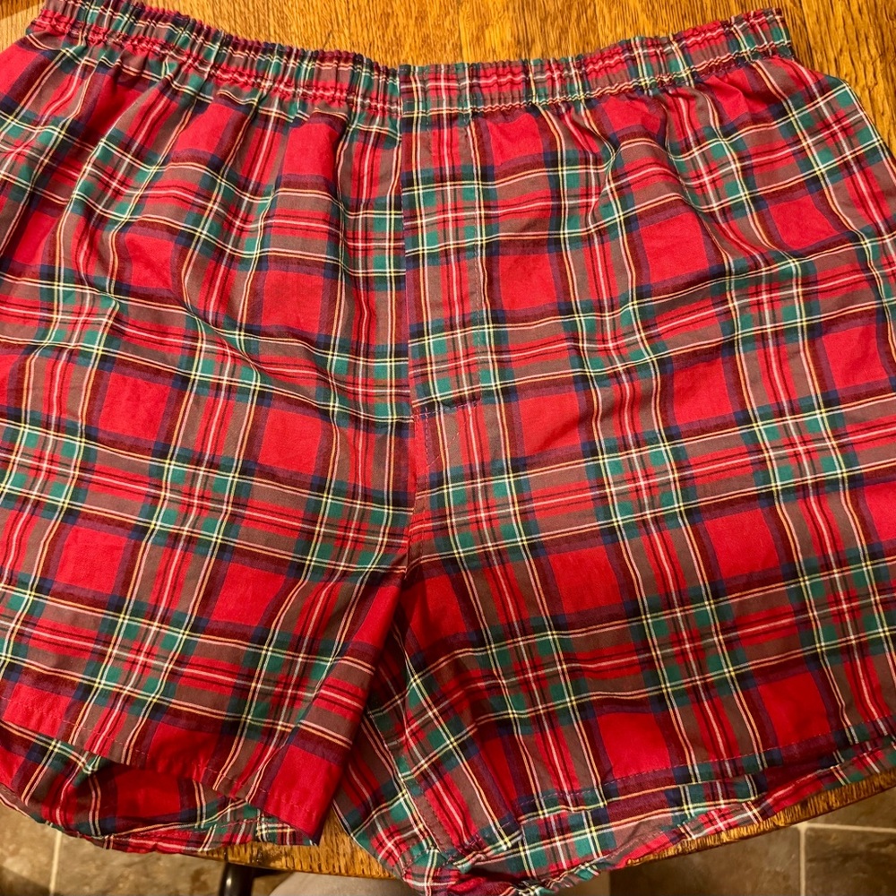 ⭐️⭐️$5  NWOT Plaid Red Men's Boxers